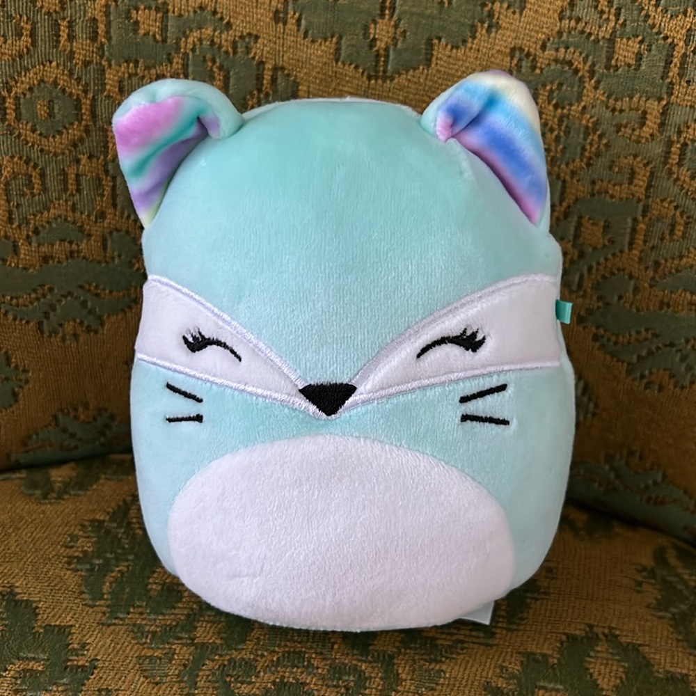 Blue fox Squishmallow